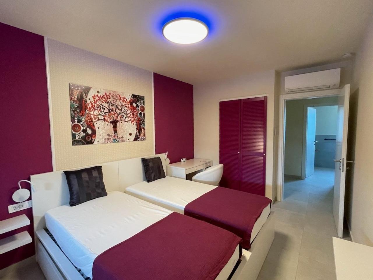 Exklusive Ferienwohnung mit Bootsanleger für Motorboote bis 8m Maslenica Exterior foto